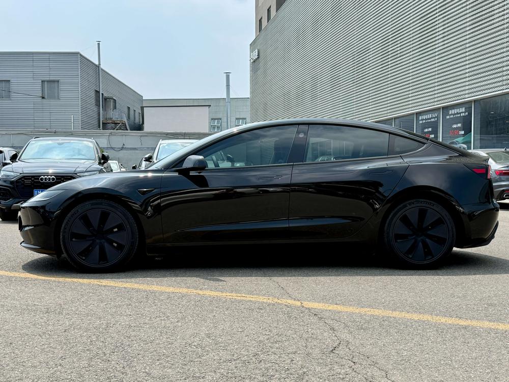 Tesla Model 3 2023 #3 Tesla Model 3 2023 car image #3