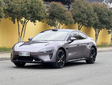 MI SU7 2024 صورة سيارة 