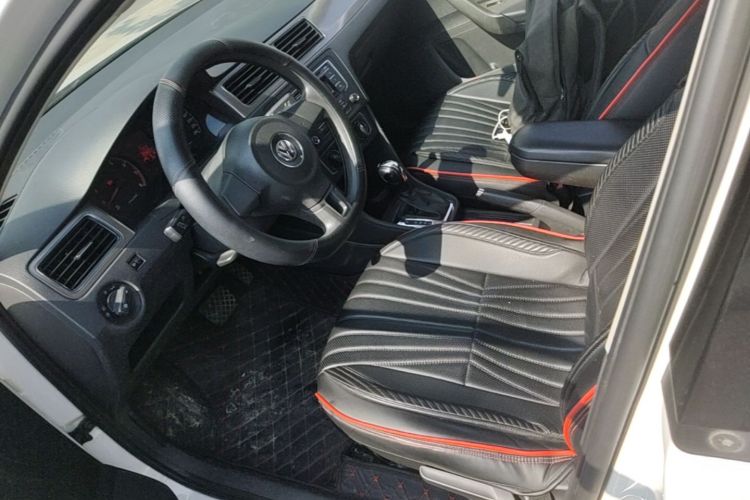 Volkswagen Santana 2016 car image #15