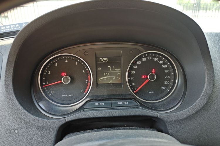 Volkswagen Polo 2016 #13 Volkswagen Polo 2016 car image #13