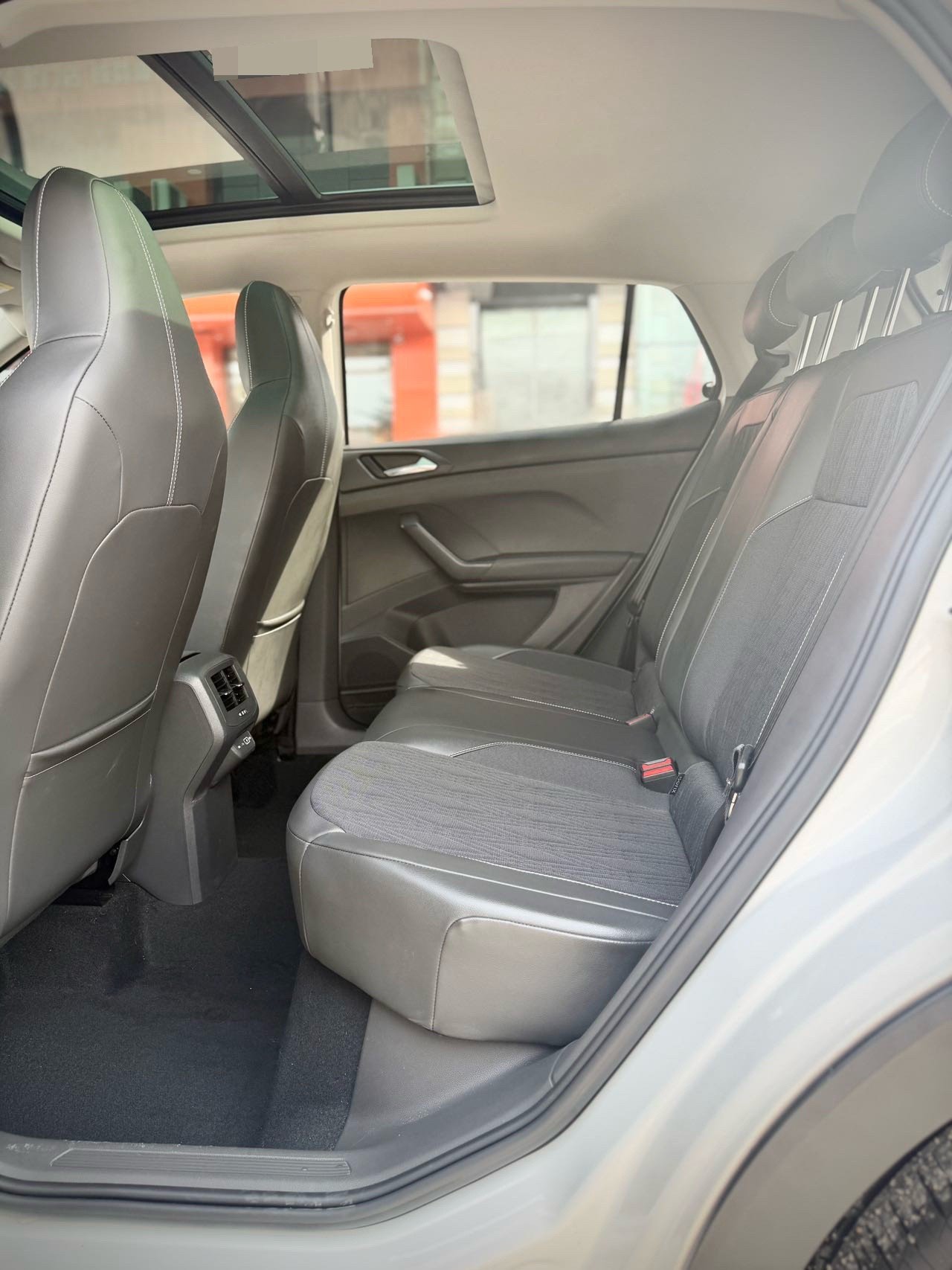 Volkswagen T-Cross 2021 immagine di auto #11