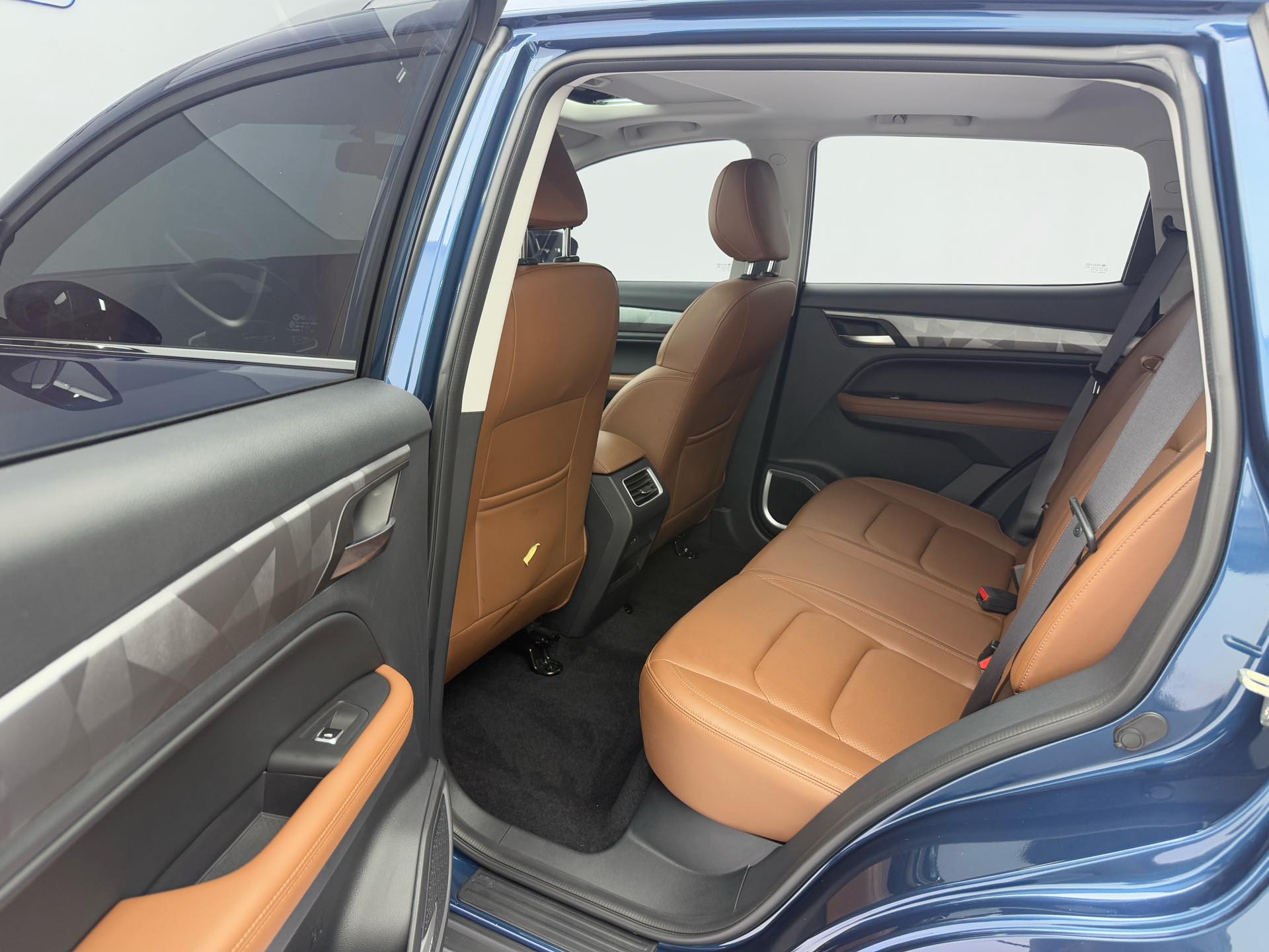 GEELY Vision X6 2022 صورة سيارة #7