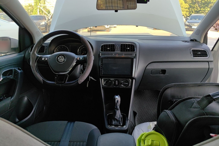 Volkswagen Polo 2017 #10 Volkswagen Polo 2017 car image #10