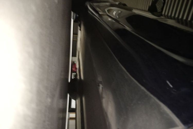 Tesla Model 3 2022 car image #26