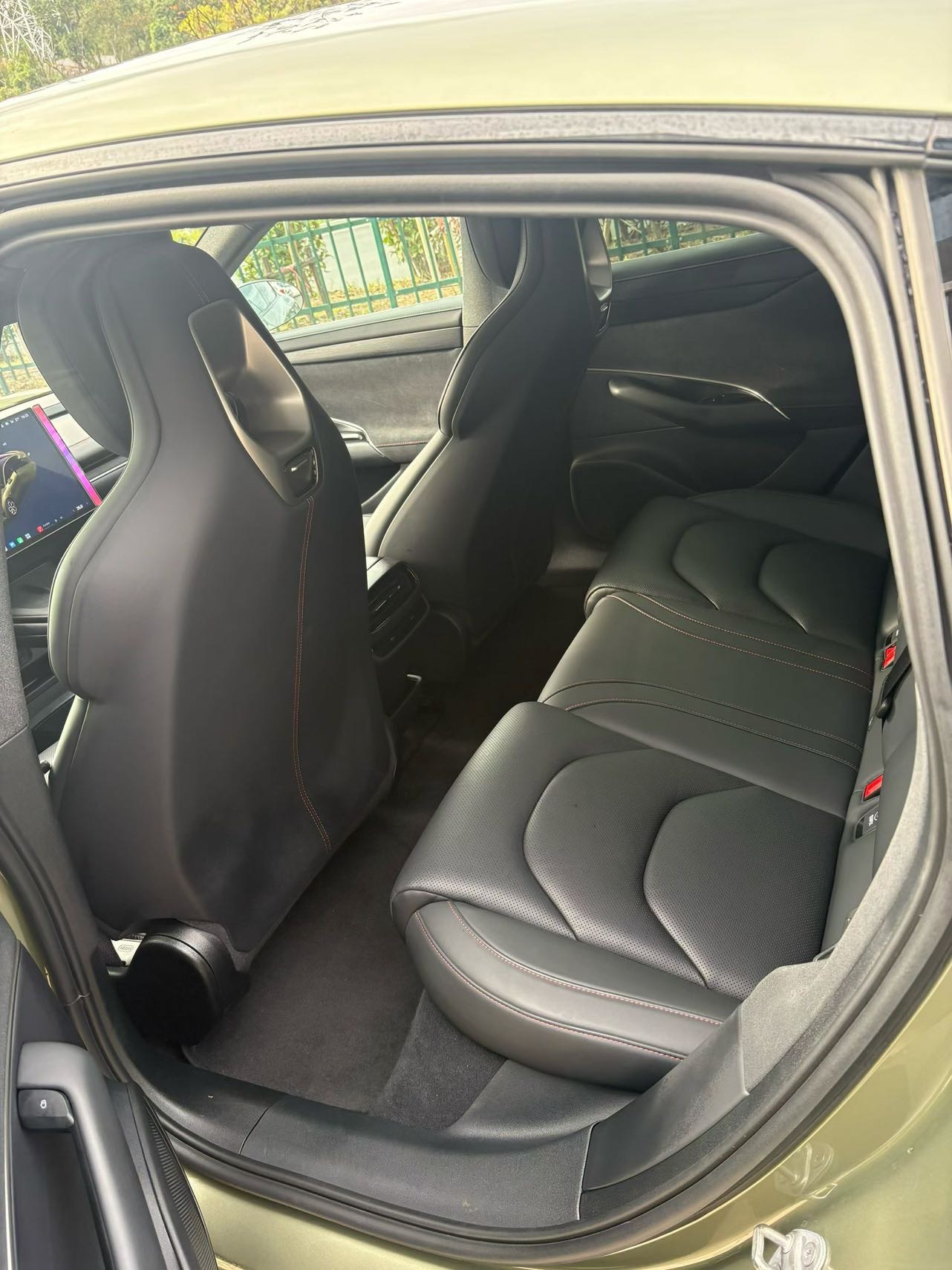 MI SU7 2025 car image #4