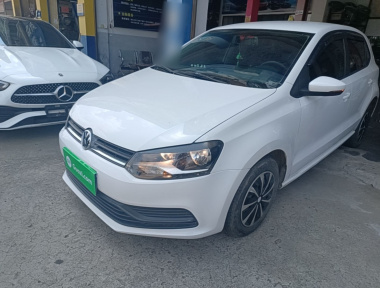 Volkswagen Polo 2018 car image 