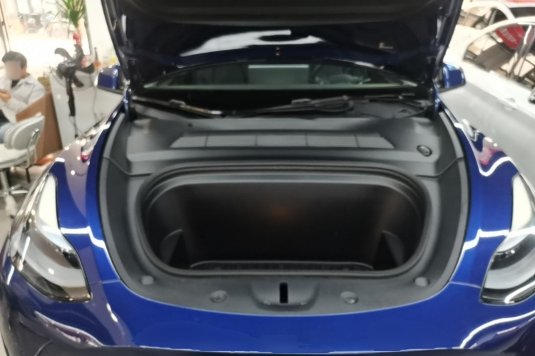 Tesla Model Y 2022 #22 Tesla Model Y 2022 car image #22