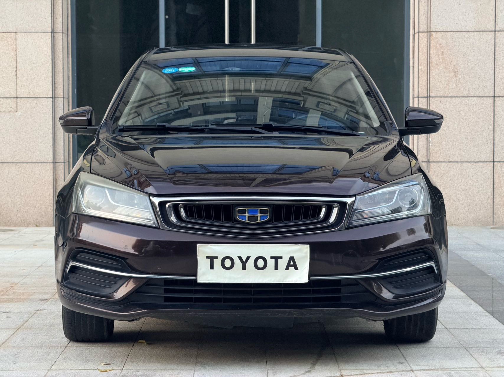 GEELY Emgrand 2019 #3 GEELY Emgrand 2019 car image #3