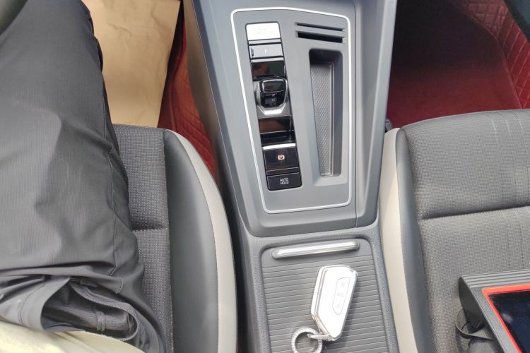 Volkswagen Golf 2022 imagen de coche #14