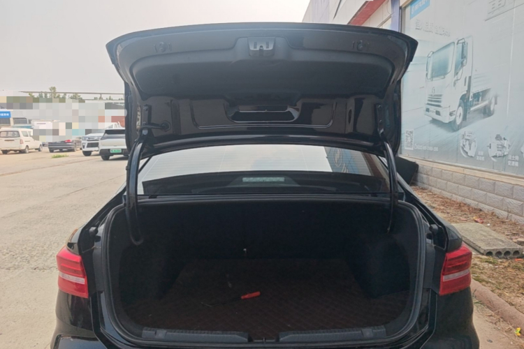 Volkswagen Lavida 2020 car image #19