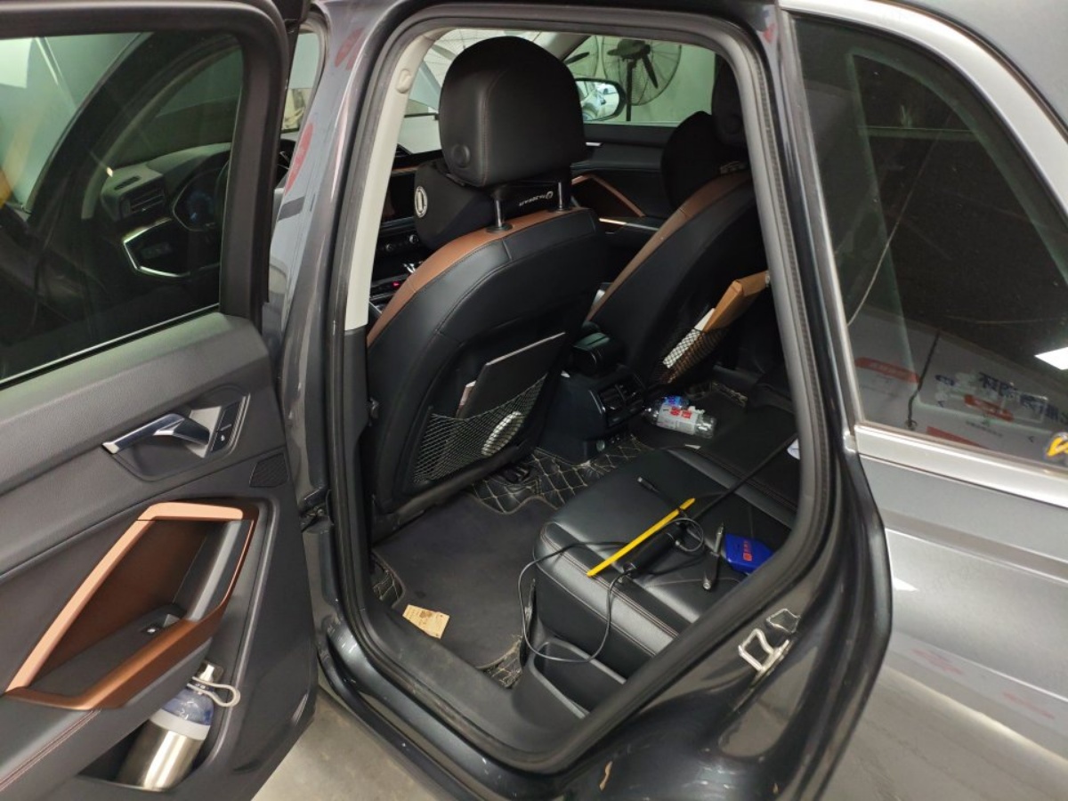 Audi Q3 2019 #3 Audi Q3 2019 car image #3