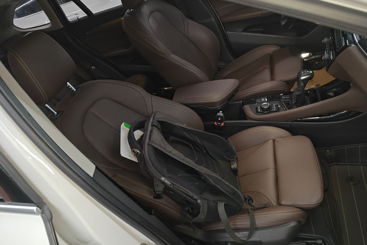 BMW X1 2018 #25 BMW X1 2018 car image #25
