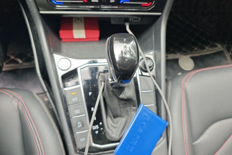 Volkswagen Lavida 2022 immagine di auto #15