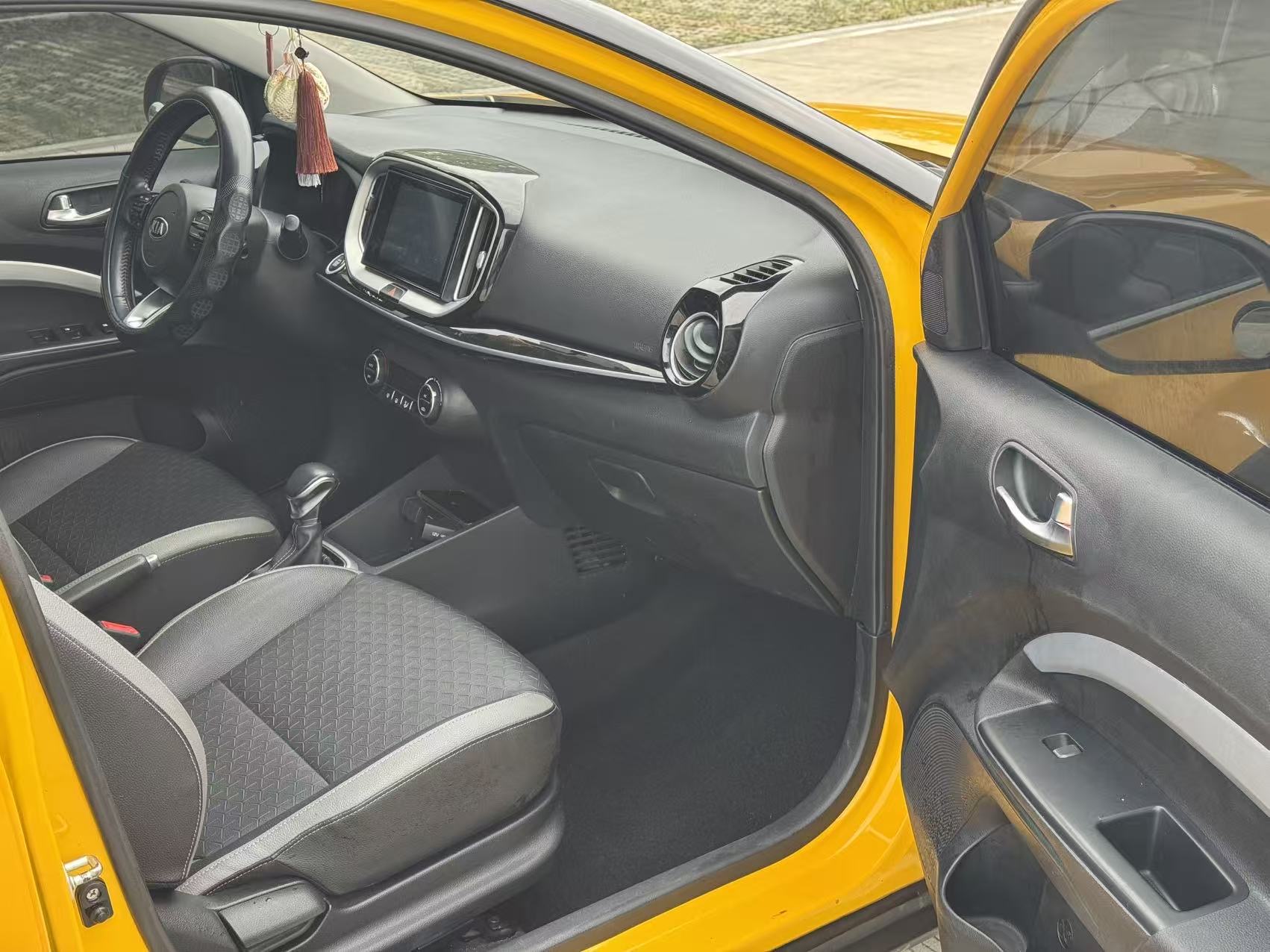 Kia KX1 2019 immagine di auto #13