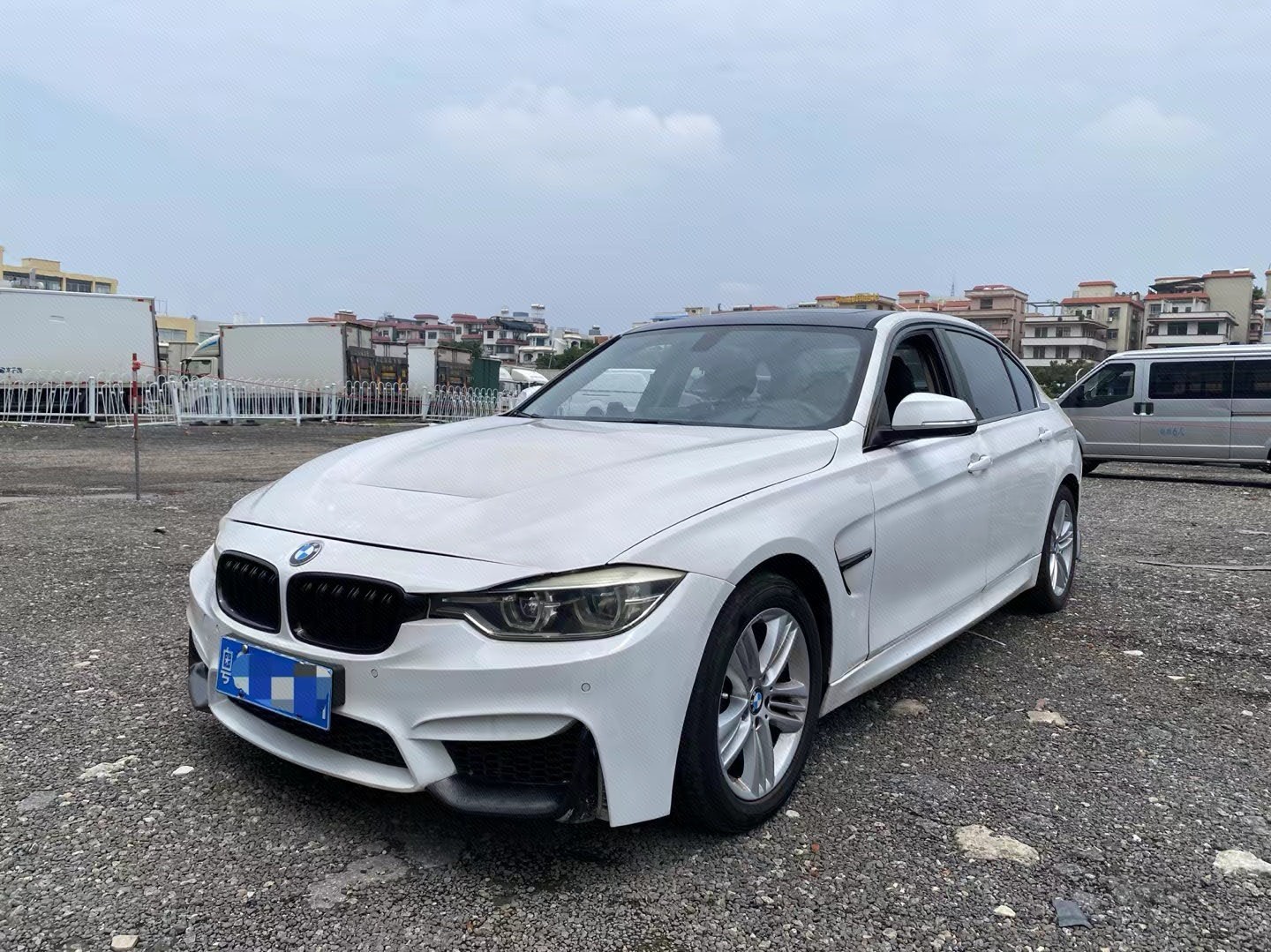 BMW 3 Series 2016 car image 