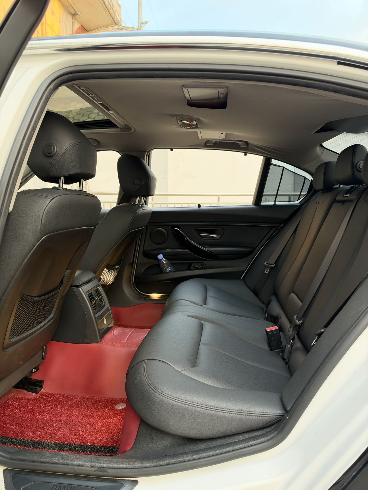 BMW 3 Series 2017 #8 BMW 3 Series 2017 car image #8