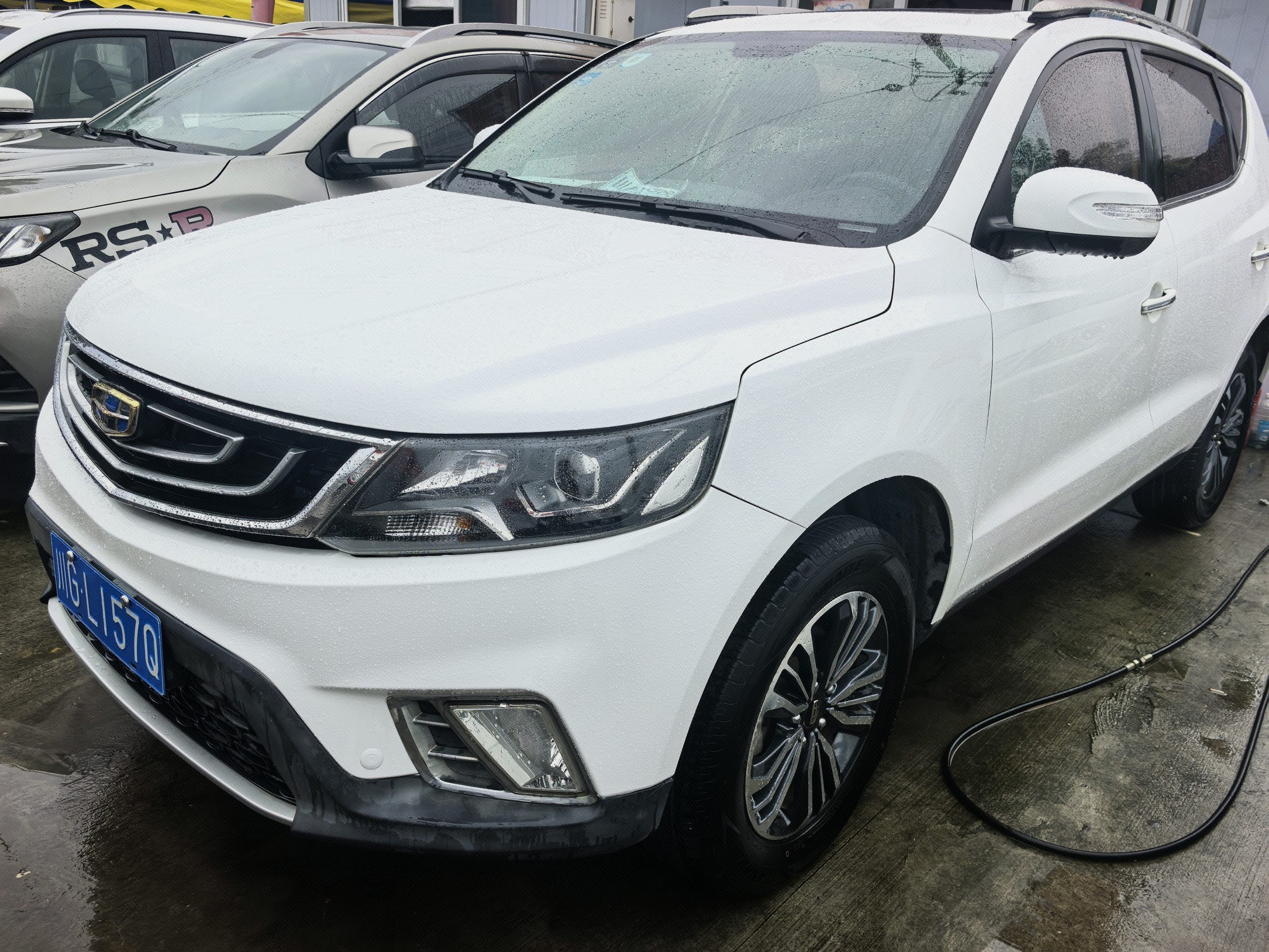 GEELY Vision X6 2017 car image 
