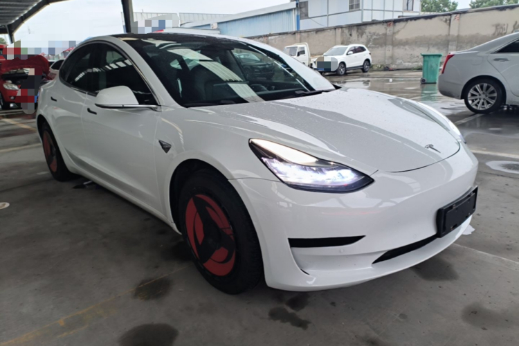 Tesla Model 3 2020 #4 Tesla Model 3 2020 صورة سيارة #4