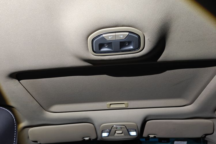 GEELY Emgrand 2018 #16 GEELY Emgrand 2018 car image #16