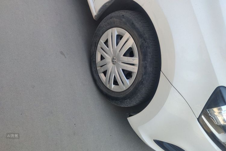 Volkswagen Polo 2018 car image #9