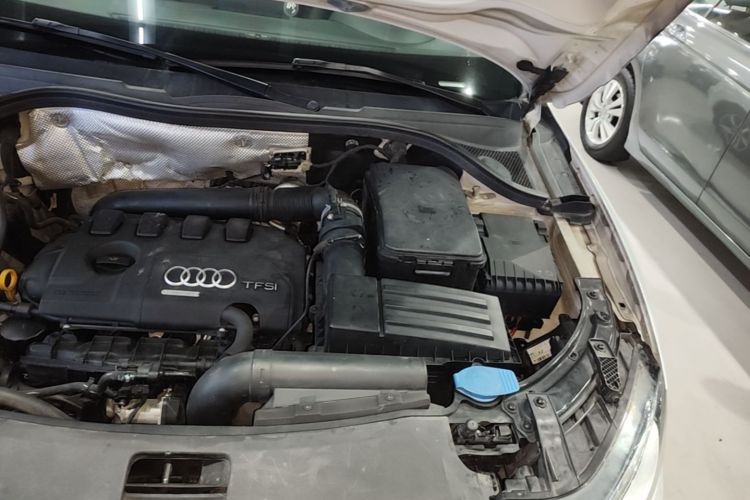 Audi Q3 2016 #24 Audi Q3 2016 car image #24
