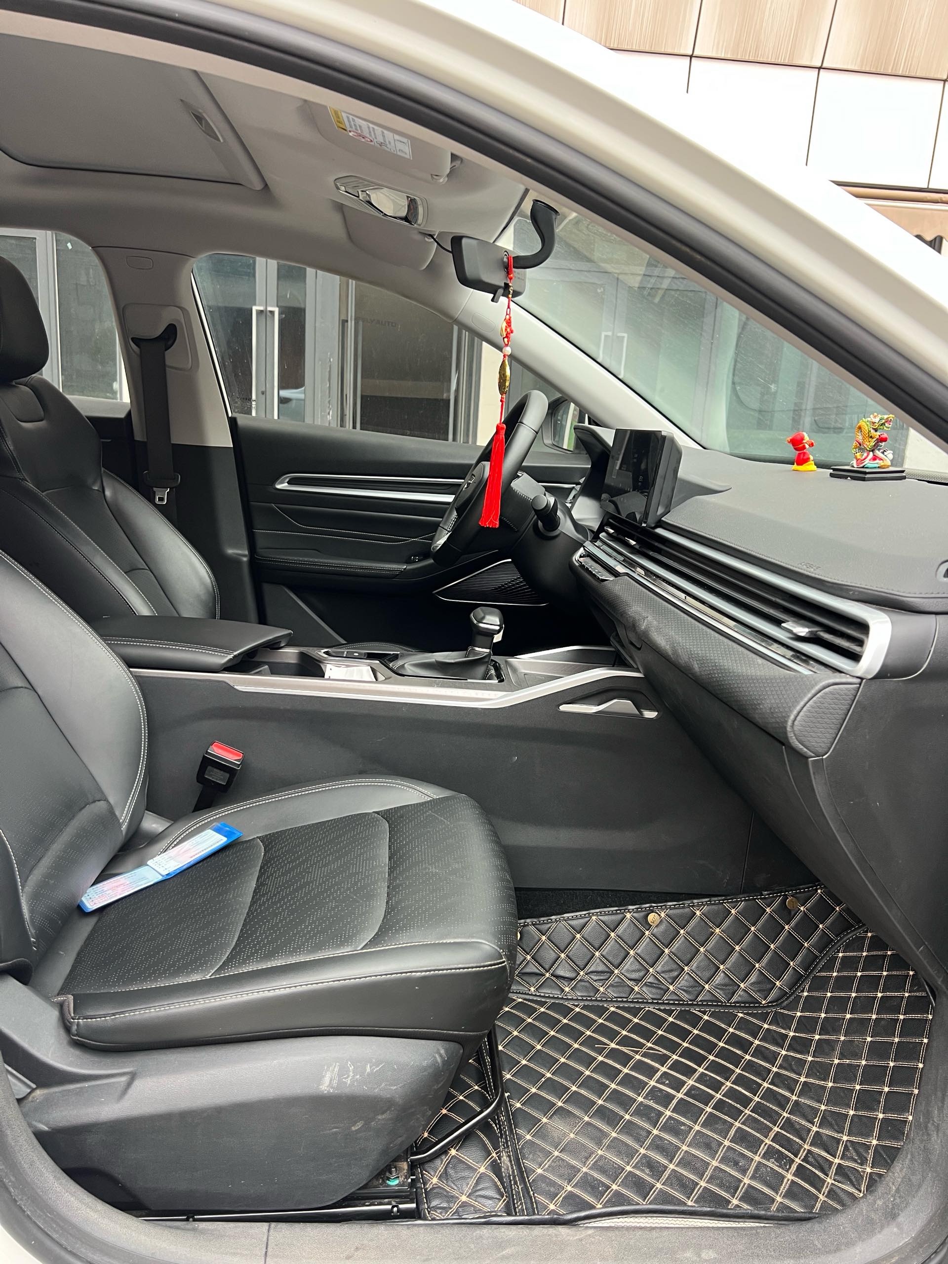 GEELY Emgrand 2023 car image #9