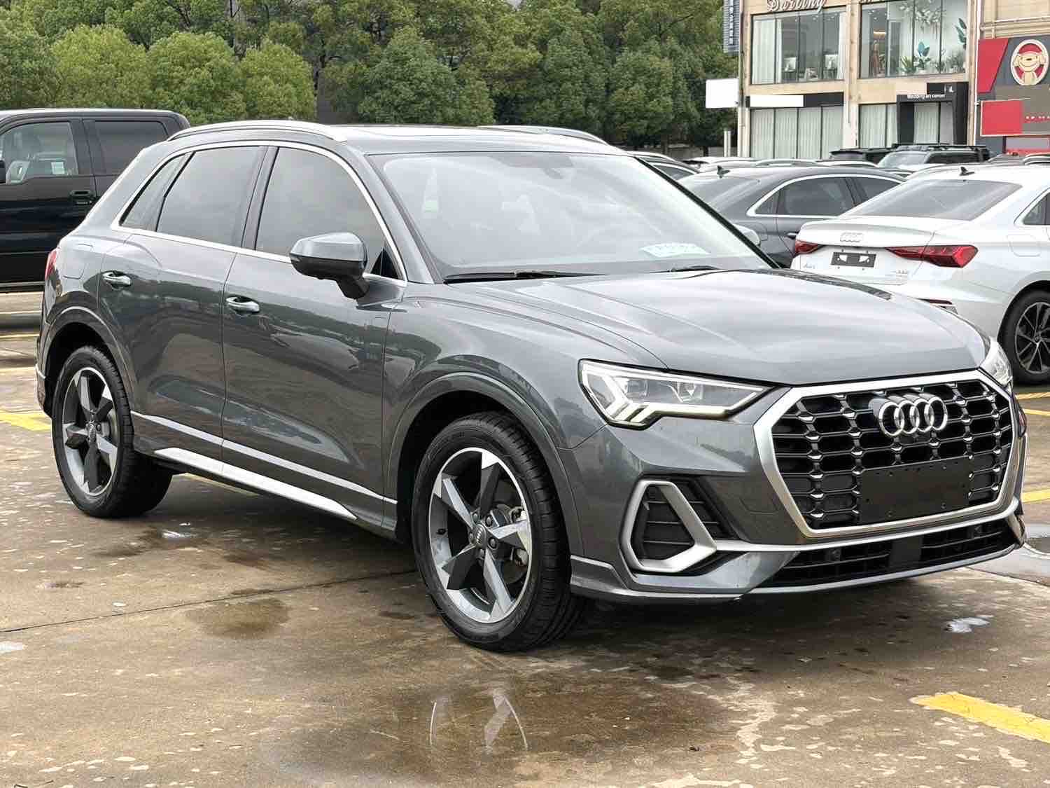 Audi Q3 2020 #3 Audi Q3 2020 car image #3