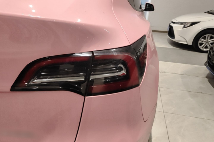 Tesla Model Y 2022 #8 Tesla Model Y 2022 immagine di auto #8