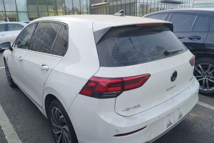 Volkswagen Golf 2021 #5 Volkswagen Golf 2021 car image #5