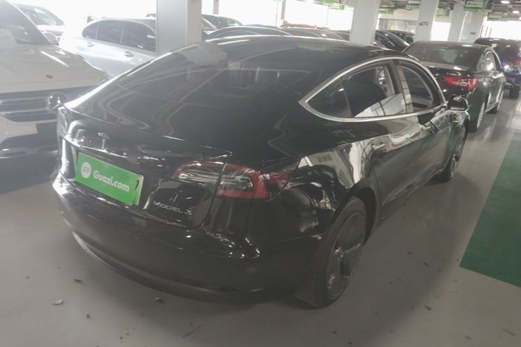 Tesla Model 3 2020 car image #7