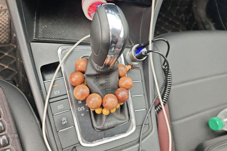 Volkswagen Bora 2020 image de voiture #16