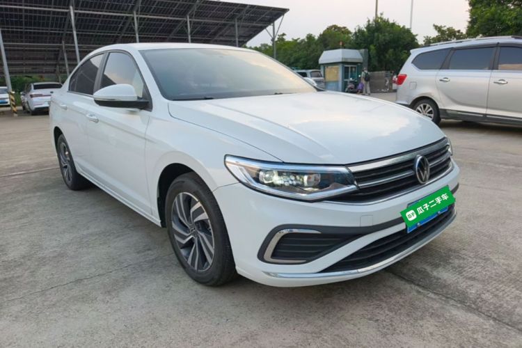 Volkswagen Bora 2025 car image #4