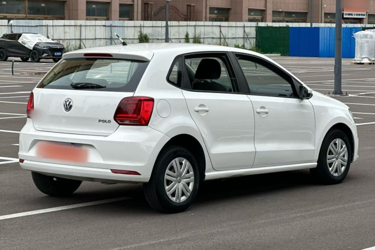 Volkswagen Polo 2018 car image #8
