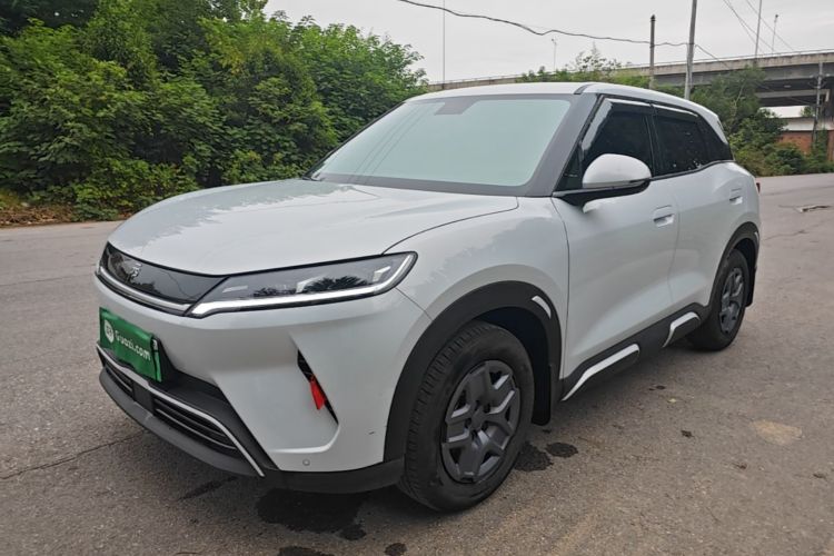 BYD YuanUP 2025 #2 BYD YuanUP 2025 car image #2