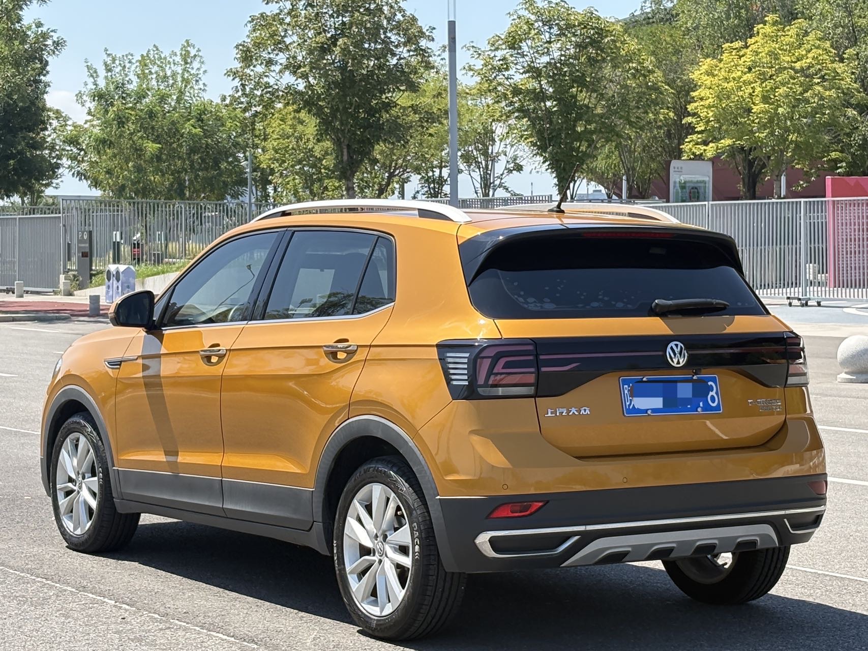 Volkswagen T-Cross 2020 immagine di auto #9