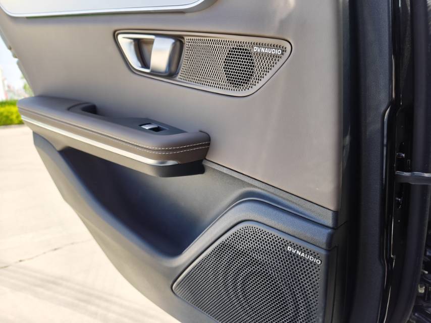 BYD Han 2024 car image #10