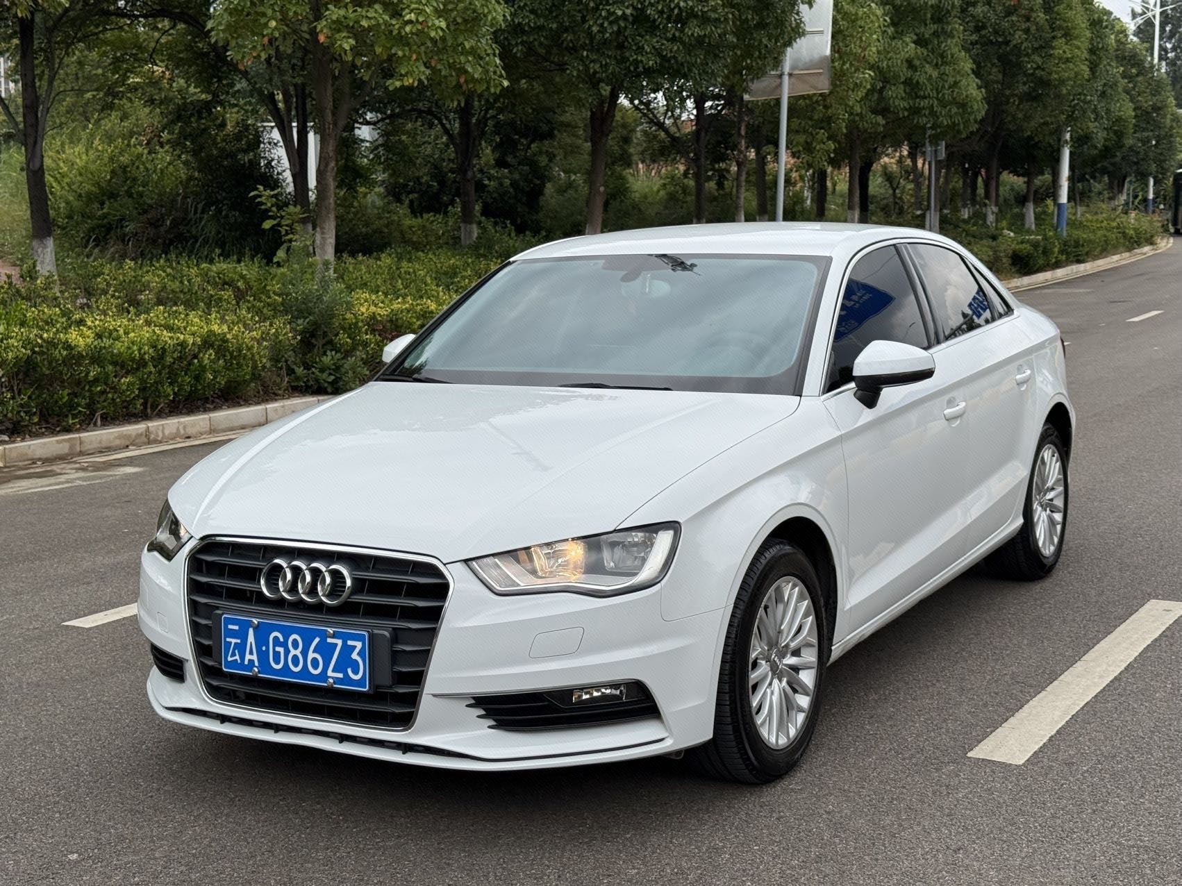 2015 2015 car image