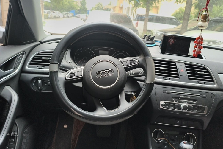 Audi Q3 2019 #12 Audi Q3 2019 car image #12
