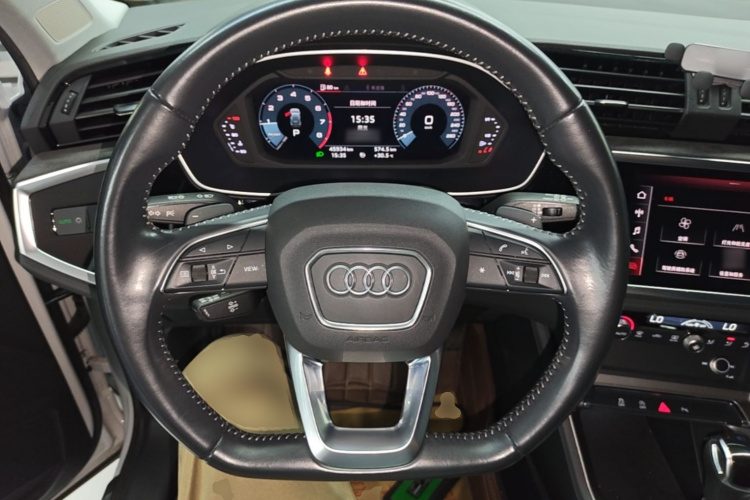 Audi Q3 2020 #15 Audi Q3 2020 car image #15