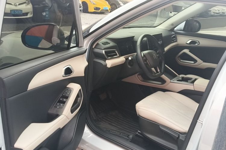 BYD YuanUP 2025 car image #16