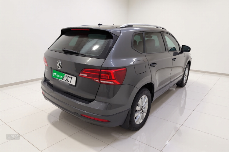 Volkswagen Tharu 2023 car image #5