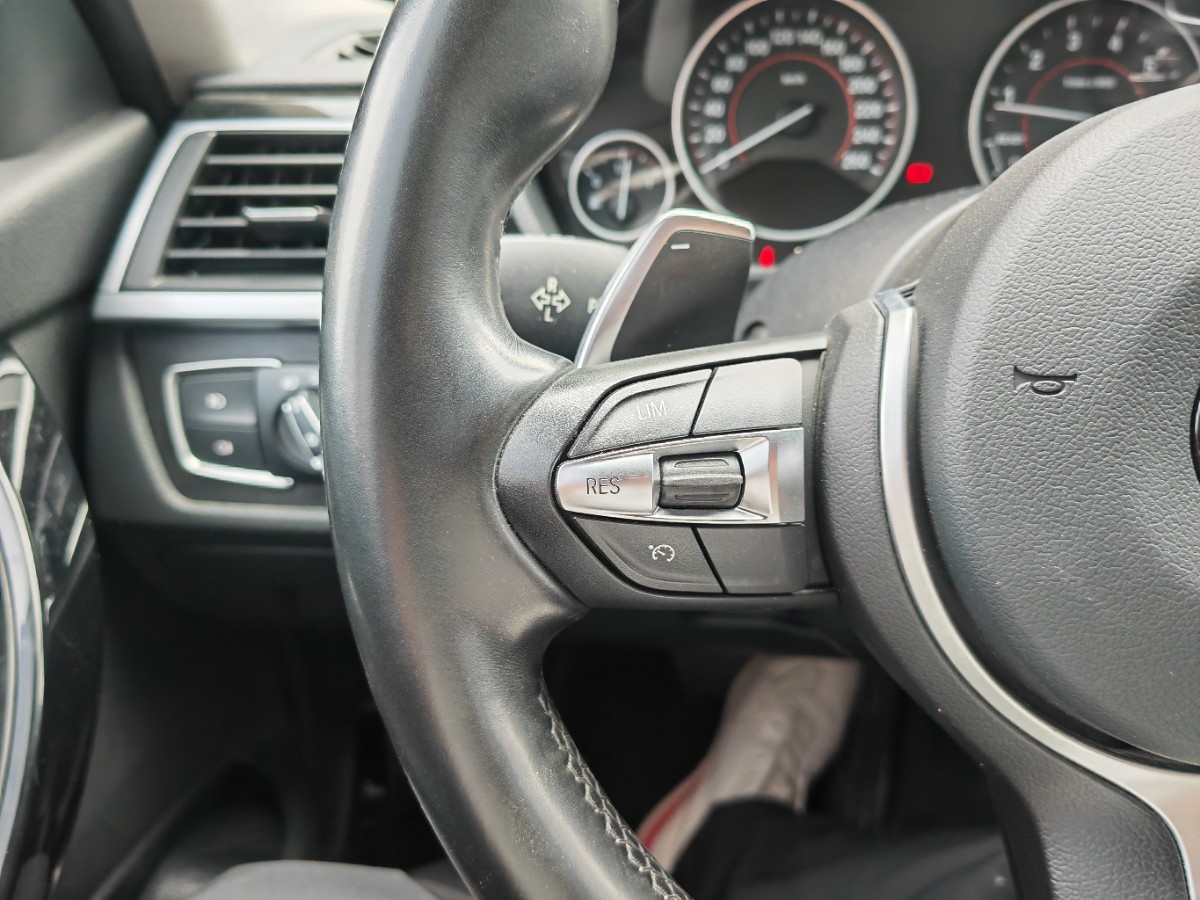 BMW 3 Series 2017 car image #7