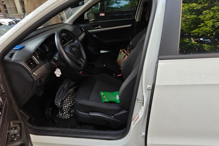 Volkswagen Lavida 2016 car image #17
