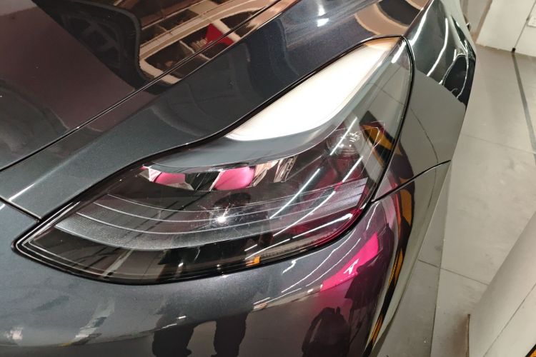 Tesla Model Y 2024 #20 Tesla Model Y 2024 immagine di auto #20