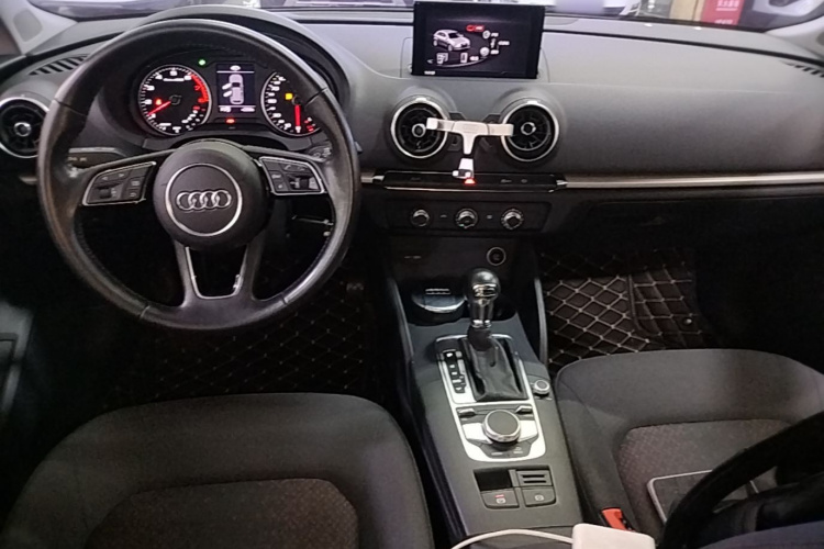 Audi A3 2019 #10 Audi A3 2019 car image #10