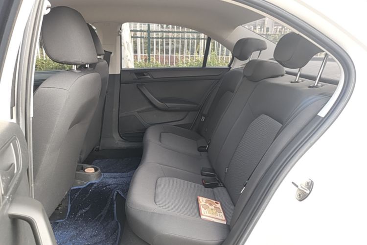 Volkswagen Santana 2019 #17 Volkswagen Santana 2019 car image #17
