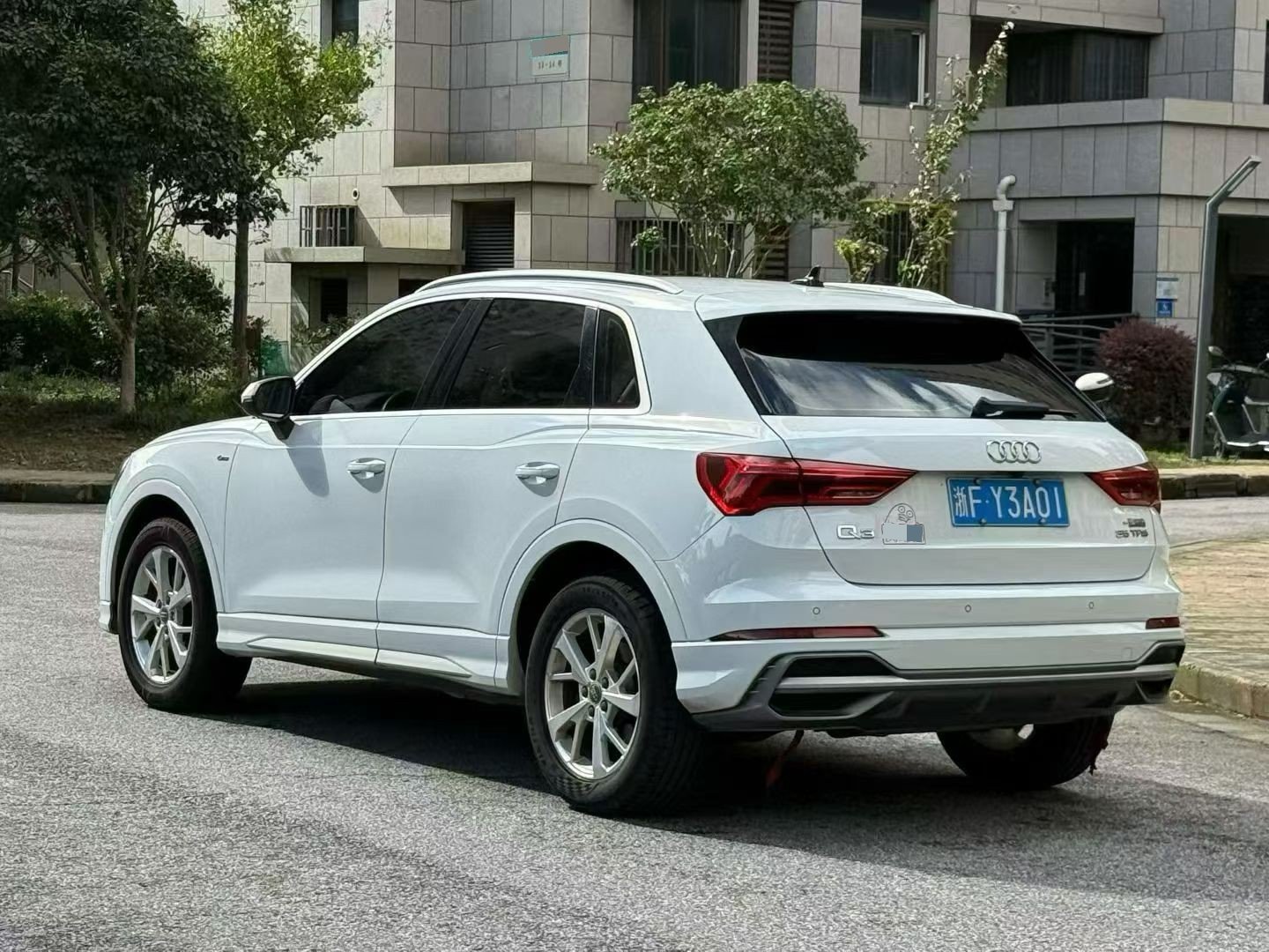 2019 #4 2019 car image #4
