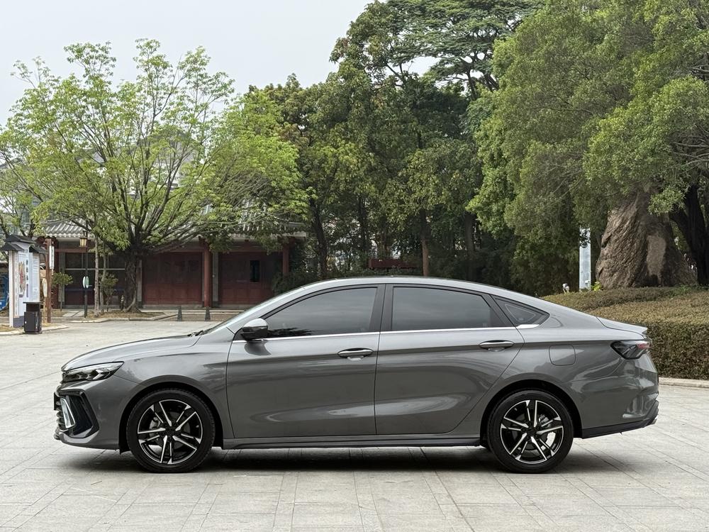 GEELY Binray 2023 car image #4