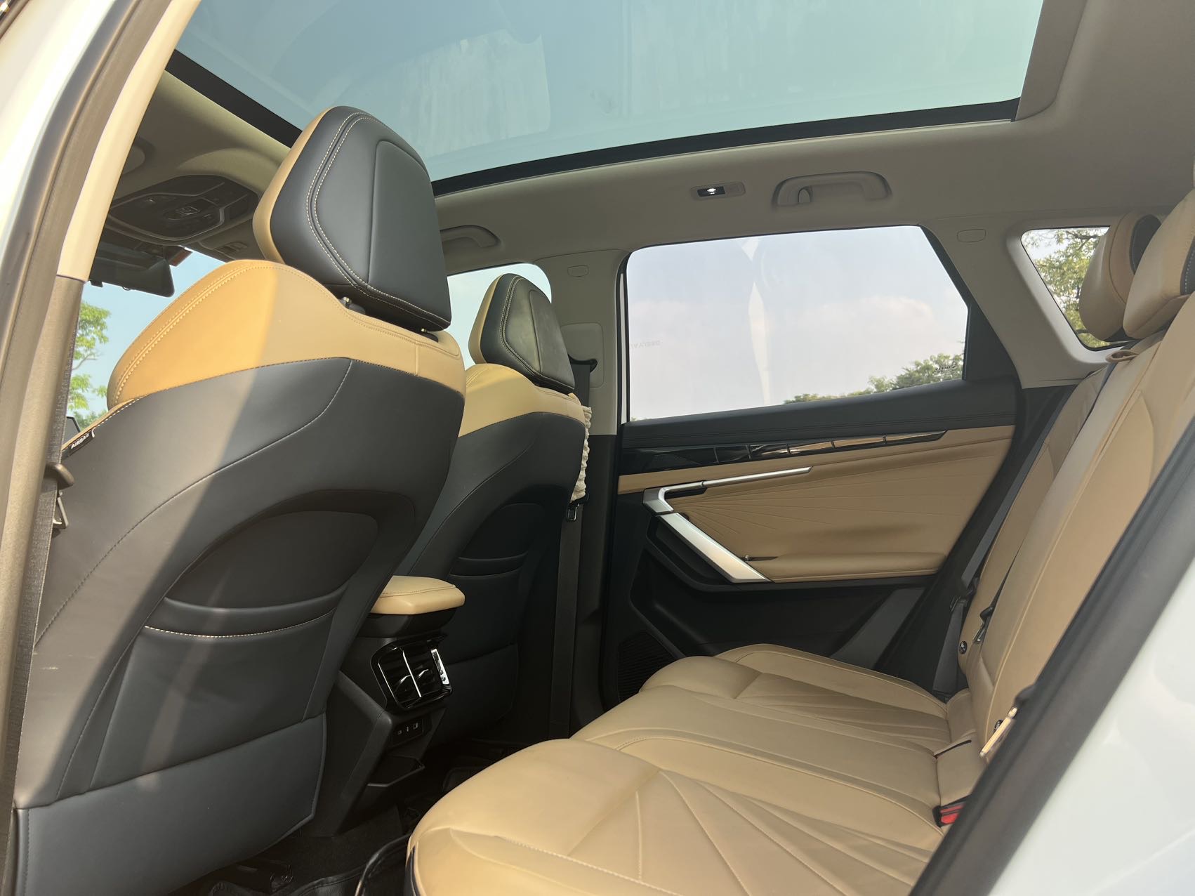 GEELY Boyue L 2023 #7 GEELY Boyue L 2023 изображение автомобиля #7