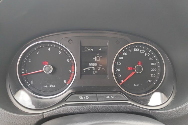 Volkswagen Polo 2015 #12 Volkswagen Polo 2015 car image #12